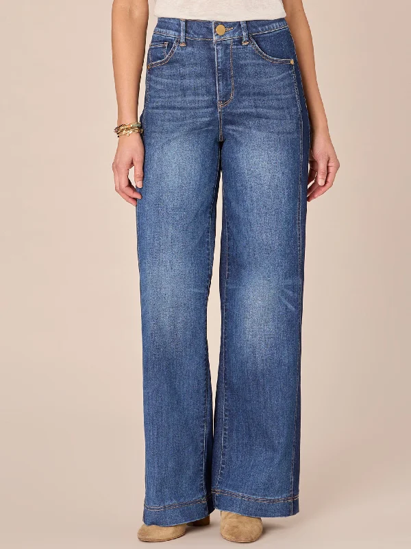 "Ab"solution Skyrise Petite Wide Leg Jeans with Double Side Seams