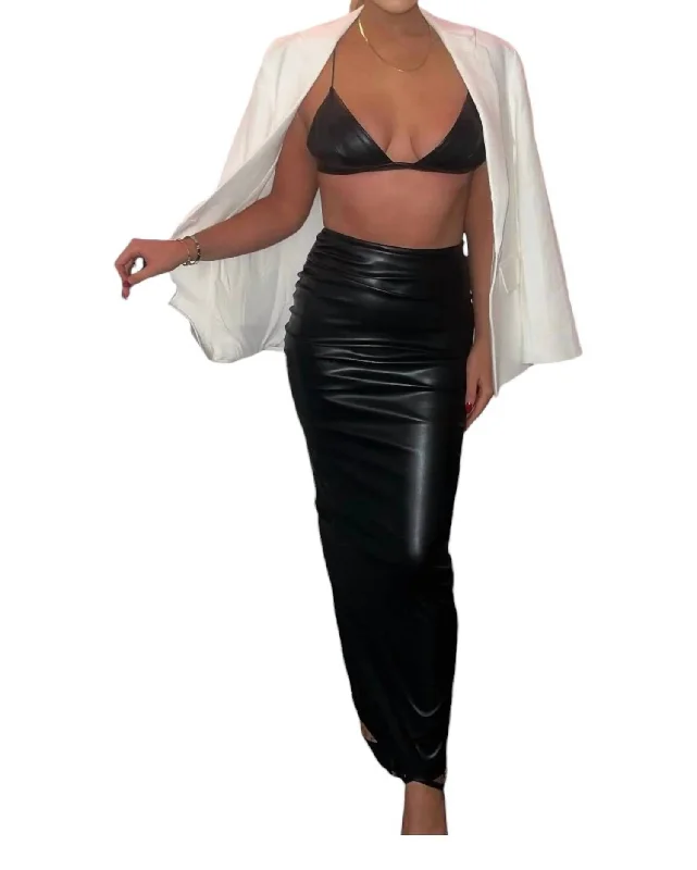 Faux Leather Skirt In Black